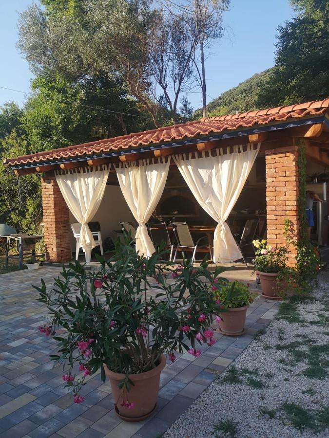 Apartments Olivera Supetarska Draga Exterior photo